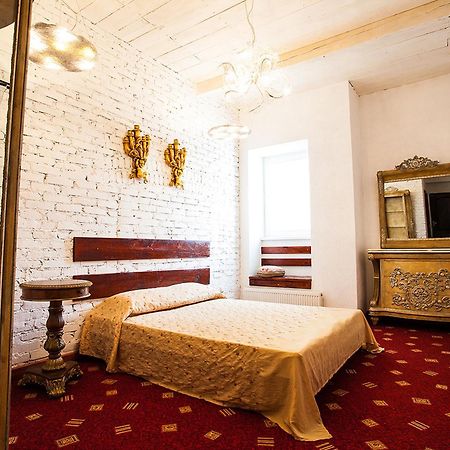 Guest House De Rishelye Odesa Exterior photo