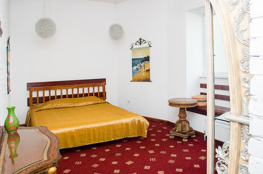 Guest House De Rishelye Odesa Exterior photo