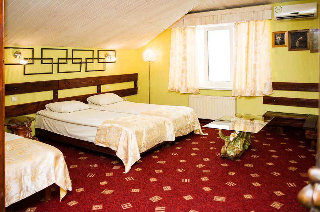Guest House De Rishelye Odesa Exterior photo